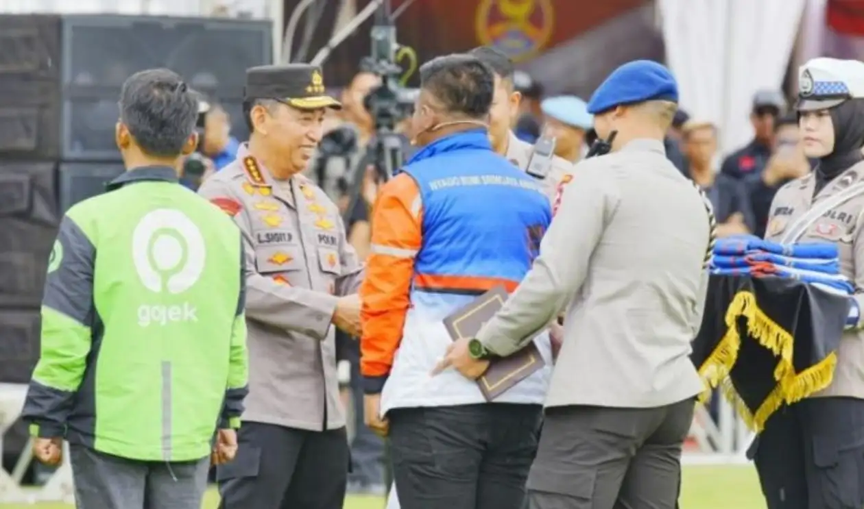 Kapolri : Ojol dan Buruh Penopang Stabilitas Nasional